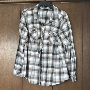 Torrid Black and White Plaid Casual Shirt. Plus size 2.